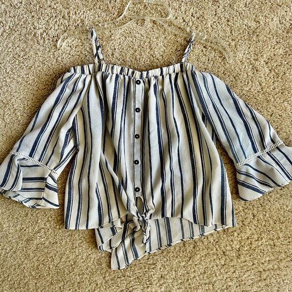 NAVY/WHITE BELL SLEEVE / OFF THE SHOULDER / BLOUSE - Picture 3 of 11